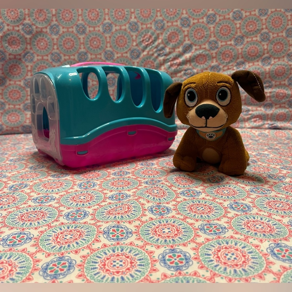 🌟❣️4/$10❣️🌟Plush Puppy Toy with Pink and Blue Carrier